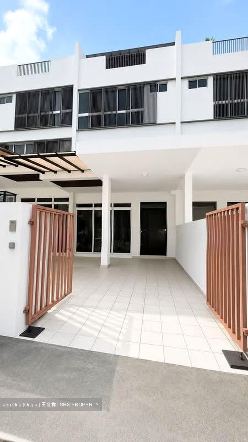 Luxus Hills (ph 7) (D28), Terrace #599917371